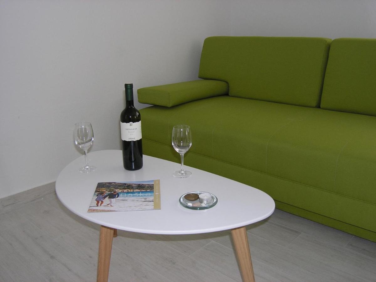 Apartments Aventura Baska For Relaxing Holidays Bagian luar foto