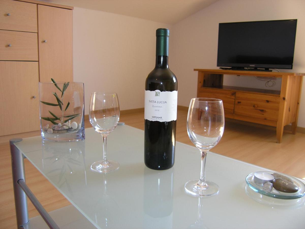 Apartments Aventura Baska For Relaxing Holidays Bagian luar foto